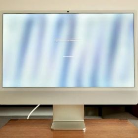 極美品☆iMac 24インチ M4チップ 16GB MWUC3J/A シルバー