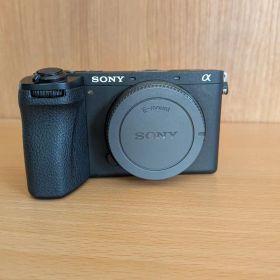 SONY α6700 【 BC-QZ1 + NP-FZ100 ２個付き 】