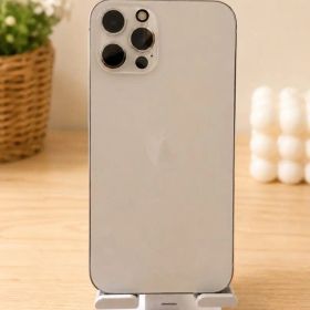 iPhone 12 Pro シルバー 256GB バッテリー89%