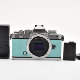 【返品保証】★極上品★ニコン Nikon Zfc プレミアムエクステリア張替済み ミントグリーン 《ショット数10,912回》 ★ L988#8054