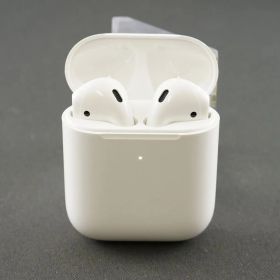 Apple AirPods with Wireless Charging Case エアーポッズ イヤホン ワイヤレスチャージング Qi USED品 第二世代 MRXJ2J/A 完動品 V9297