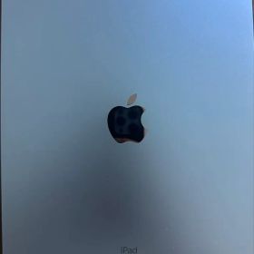 Apple iPad 第10世代 本体 キーボード付き
