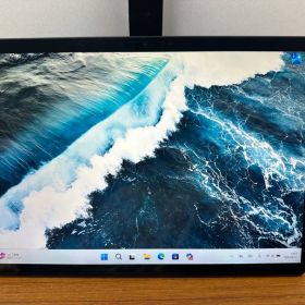 5.Microsoft Surface Pro X SQ1 4G LTE