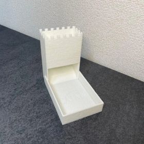 折りたたみ式ダイスタワー – 中世のお城風（カタンロゴ付き） ホワイト