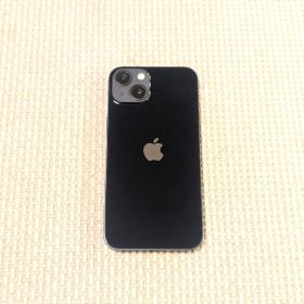 バッテリー100% iPhone13 128GB SIMフリー スターライト