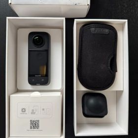 【新品同様】Insta360 X3 本体 オプション多数