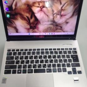 富士通 LIFEBOOK SH90/M ノートパソコン 13.3型