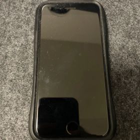Apple iPhone8 本体 スペースグレイ