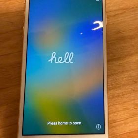 Apple iPhone 8 Gold 本体