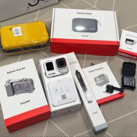 レア！Insta360 Ace Pro 2 ホワイト本体 アクセサリーセット