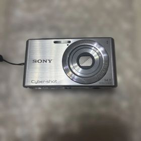 SONYのシルバーカラーのCyber-shot DSC-W530