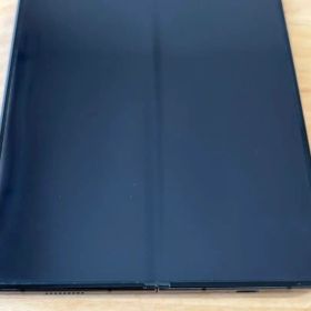 Galaxy Z Fold5 512GB ワイヤレス充電器付きSCG22 本体