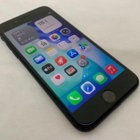 【金モバ】★大特価★美品★simフリー★iPhone SE 第3世代★SE3★64GB★ミッドナイト★バッテリー82％★利用制限〇★Apple★ios★