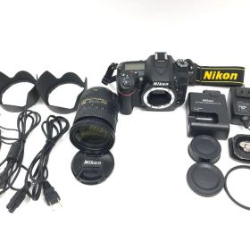 Nikon ニコン D7100 18-200 VR II レンズキット デジタル一眼カメラ 一眼レフ ニコンFマウント 2471万画素 3.2インチ Y06132N