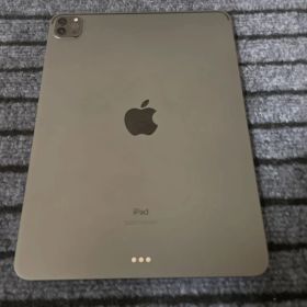 76 iPad Pro 11インチ 3世代 M1 チップ 256GB