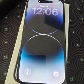 Apple iPhone 14 Pro 本体