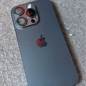 iPhone 15 Pro 256GB 中古 77,000円 | ネット最安値の価格比較