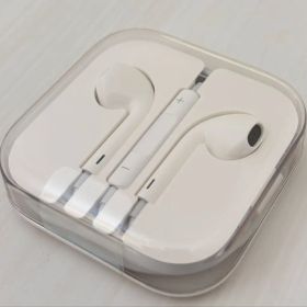 Apple EarPods with Remote and Mic【新品未開封】