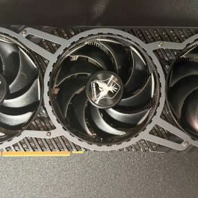 GeForce RTX 4070 Ti 搭載グラボ 新品 95,000円 中古 75,600円