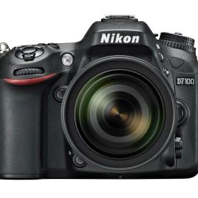 Nikon デジタル一眼レフカメラ D7100 (整備済み品)