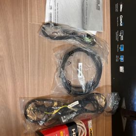 ASUS VG258QR 165hz 0.5ms 24.5インチゲーミングモニタ