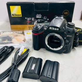 WW2072 Nikon D7000 ボディ レンズキットの箱有