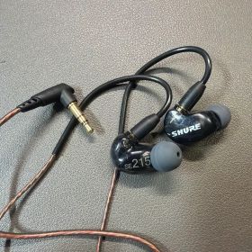 SHURE SE215 有線イヤホン 本体
