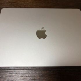 MacBook Air M2 13.6インチ 8GB 256GB スターライト