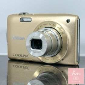 【美品】Nikon COOLPIX S3300 ゴールド 1600万画素 6倍ズーム 26mm広角 手ブレ補正 HD動画 スリムコンパクトデジタルカメラ