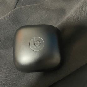 【箱付き美品]Beats Powerbeats Pro 本体 ワイヤレスイヤホン