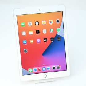 【美品＊バッテリー最大容量82％】docomo SIMフリーiPad 第5世代 32GB シルバー