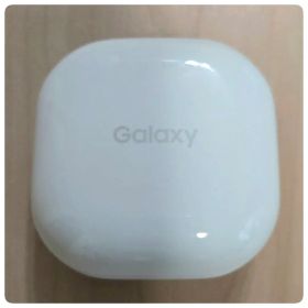 【美品】Samsung Galaxy Buds2 ホワイト 動作確認済