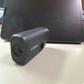 Canon PowerShot V10 本体