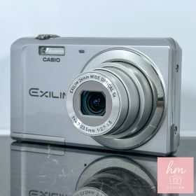 【美品】CASIO EXILIM EX-ZS5 シルバー コンパクトデジタルカメラ 1410万画素 光学5倍ズーム 広角26mm easyモード カシオ