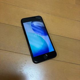 Apple iPhone SE 第3世代 128GB 本体 ブラック