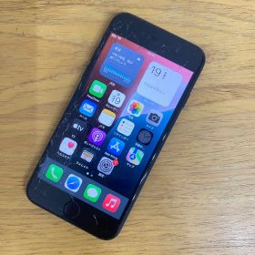 保証付 Apple iPhone SE 第三世代 MMYC3J/A 98%