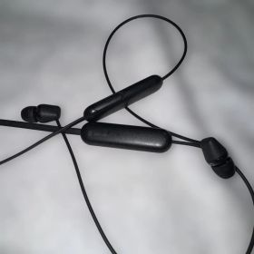 SONY WI-C200 ワイヤレスイヤホン 動作確認済