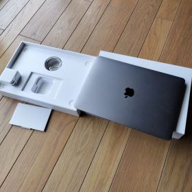 MacBook Air M1 13㌅ 8GB /256GB BT91
