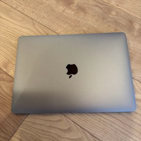 【超美品】MacBook Air M1チップ 8GB