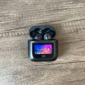 JBL TOUR PRO 2 ワイヤレスイヤホン 本体