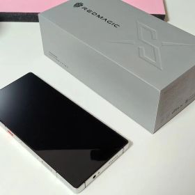 REDMAGIC 10S Pro 16GB-512GBモデル