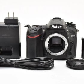 ★極上品★ 《ショット数 13917回》 ニコン NIKON D7200 ボディ #2213