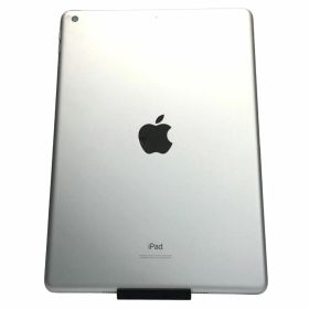 【中古】 Apple iPad 10.2インチ 第8世代 Wi-Fi 32GB シルバー MYLA2J/A (A2270) iPad /iPadOS 26.5 /32GB / 発売時期2020年〜