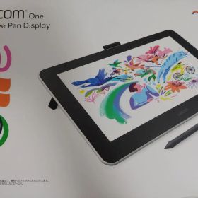 Wacom One 液晶ペンタブレット 13.3型 本体