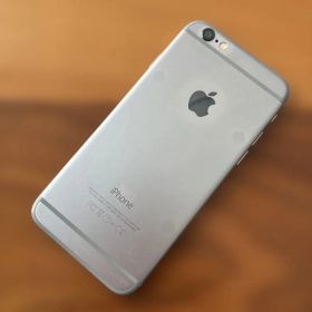 Apple iPhone6 16GB スペースグレイ AirDrop対応