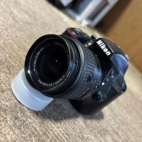 Nikon D3300 本体 AF-S DX NIKKOR レンズキット