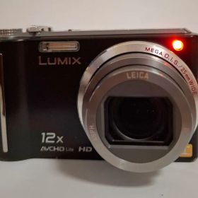 ✨準美品✨パナソニック LUMIX DMC-TZ7 コンデジ