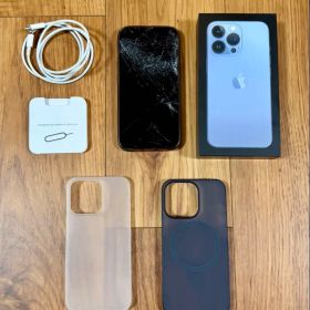 ※割れあり 香港版 シャッター音なし iPhone13Pro 256GB