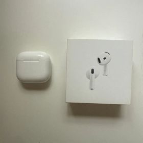 Apple AirPods 4 アクティブノイズキャンセリング搭載 本体