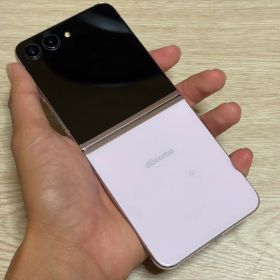 ［国内版］美品！Galaxy Z Flip5 docomo版（SC-54D）